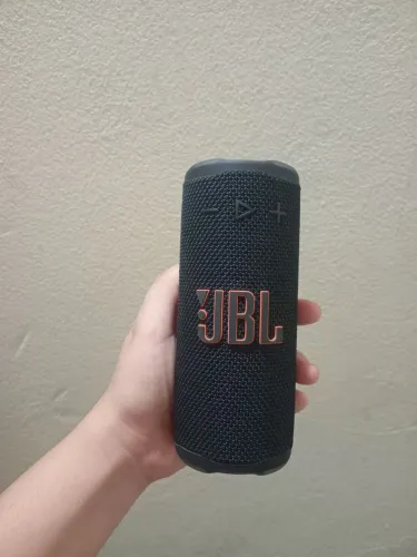 Caixa de Som JBL Grip 16W RMS IP68 - Preto