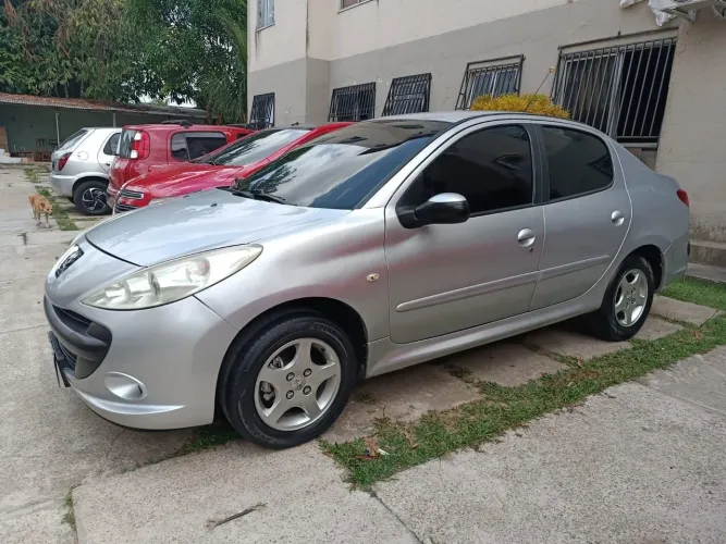Peugeot 207 Sed. Passion XR Sport 1.4 Flex 8V 4P 2009