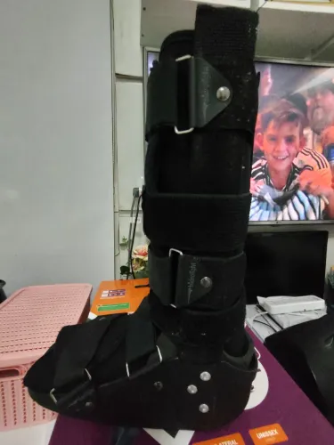 Vendo bota Ortopédica