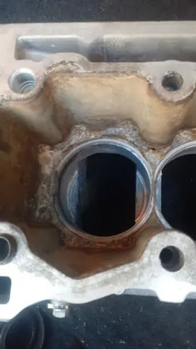 Solda bloco alumínio com trinca C3 Peugeot 