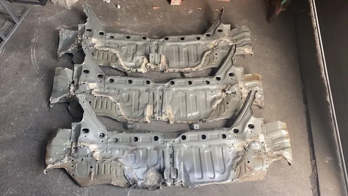 Painel traseiro Honda Civic e folha de lateral traseira Honda hrv
