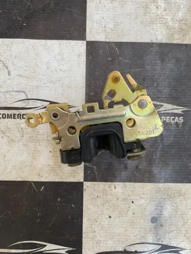 Fechadura de Corsa dianteira esquerda 1999/2014