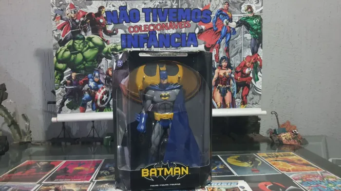 Batman clássico 30 cm