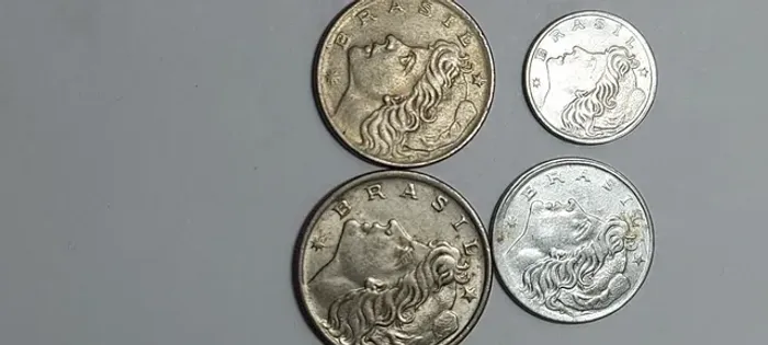 Lote 4 Moedas Antigas 1,5,10 E 20 Centavos-1969 e 1970 - MBC/SOB