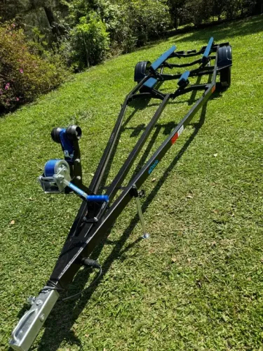 CARRETINHA PRA BARCO REBOQUE RODOVIÁRIA PARA EMBARCAÇÃO 