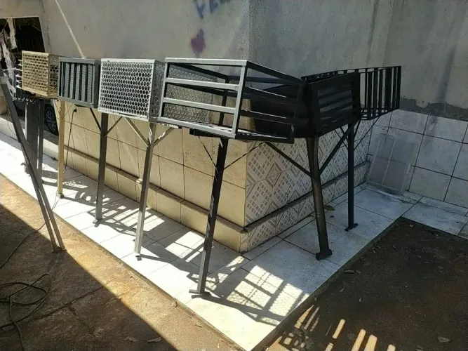 Lixeiras industrial reforçada pra residência 