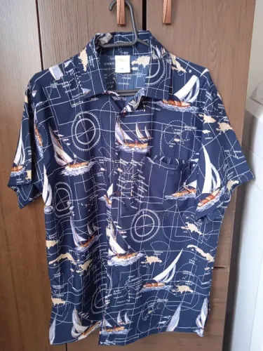 02 camisas caribenhas