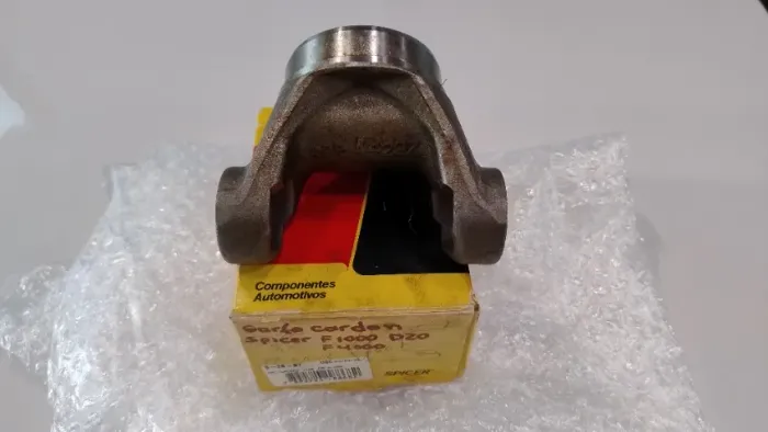 Garfo De Cardan Acd/20 F1000 F4000 Spicer 3-28-9