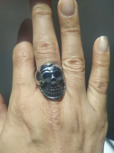 Anel de caveira masculino
