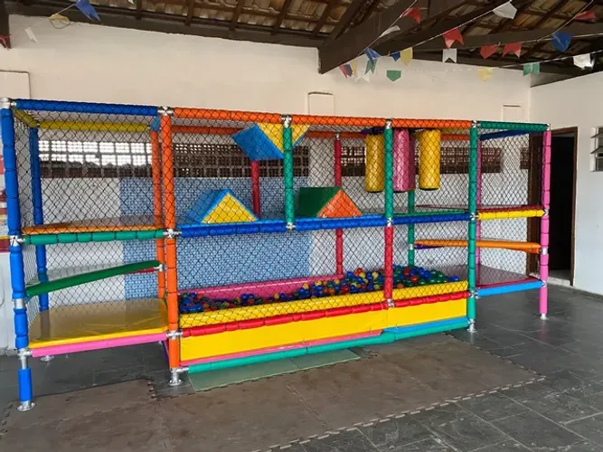 Kid play 
