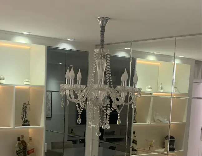 Lustre de Cristal 8 braços para Sala de Jantar - Elegante e Luxuoso