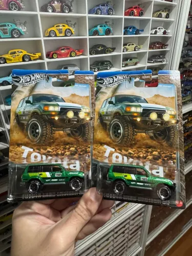 Hot Wheels Silver Séries Toyota 2025 - Toyota Road Runner