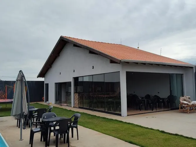Chácara à venda em Iguaraçu, Centro, com 700 m²