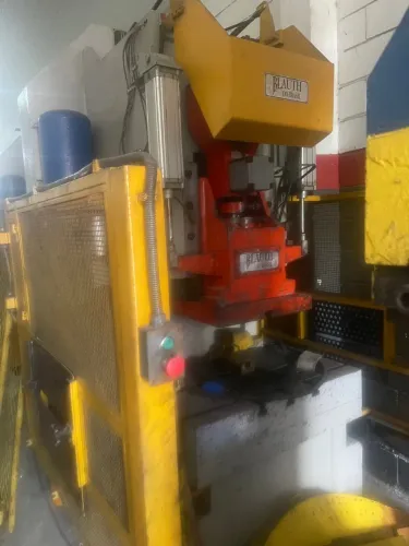 Prensa Freio fricção nr12 com laudo 130 Ton Aceitamos Carro ou trocas impecável 