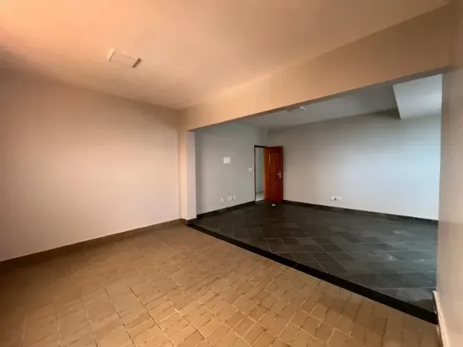 A.Moura Gestor Imobiliario Vende sala comercial no Ed. Antônio Velho