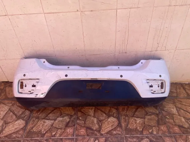 Parachoque traseiro Sandero Stepway 2015/2016/2017/2018/2019/2020/2021/2022/2023/2024