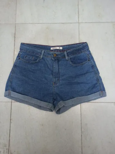 Short jeans feminino tamanho 42