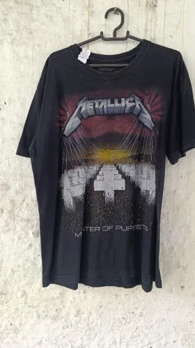Camisa Metallica Master of puppets 