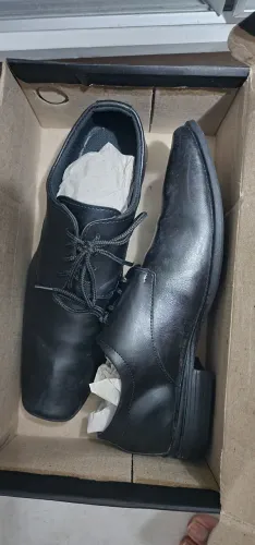 Sapatos sociais pretos