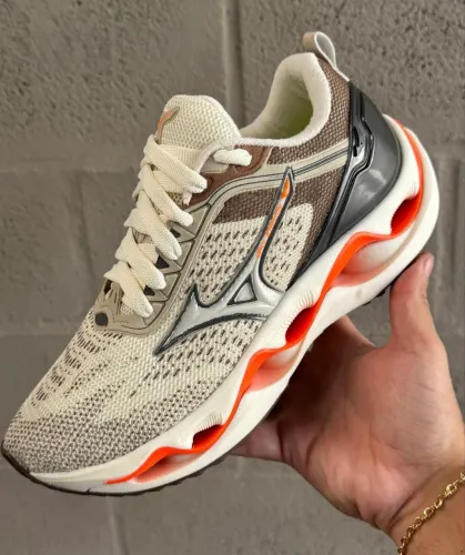Tênis Mizuno Wave Stratos
