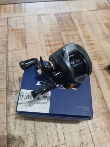 Carretilha de pesca CastX