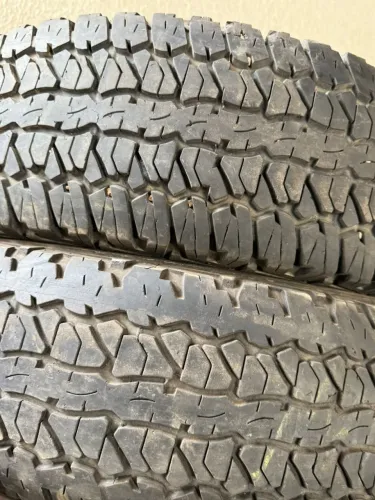 Pneu 245/70/16 Firestone 85 % DE vida