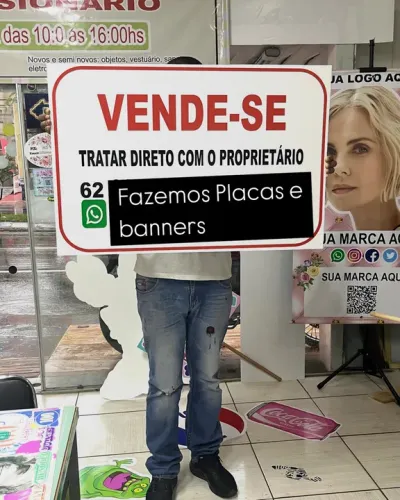 Placas de vende se aluga se rápido no bueno 
