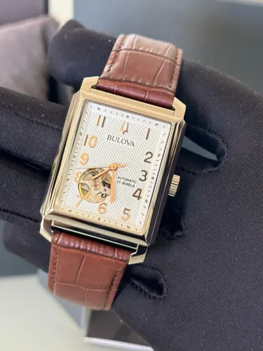 Relógio Bulova Sutton automático retangular tank 96a268 novo