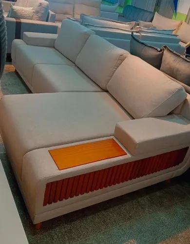 Sofá de canto moderno com chaise