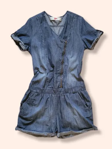 Macaquinho Jeans Tamanho 44