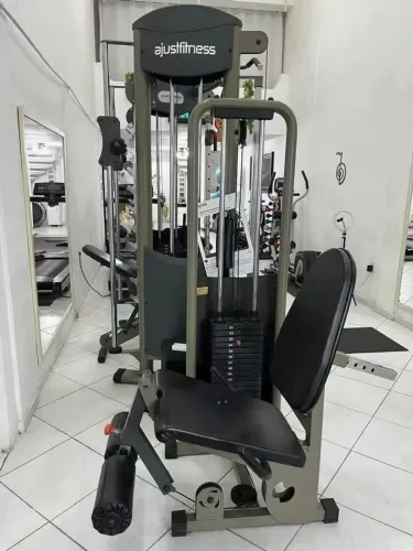 Vendo Studio - Equipamentos de musculação e funcional - Envie sua proposta