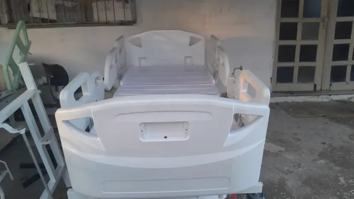 Cama hospitalar elétrica