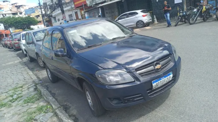 Celta 2007 só tem ar gelando leia a descrição 