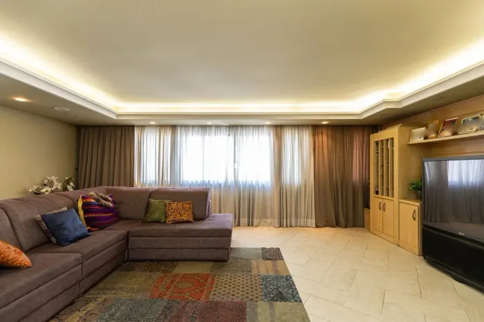 Apartamento à venda com 4 quartos no Centro em Curitiba