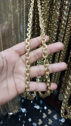 Corrente Cadeado em Moeda Antiga