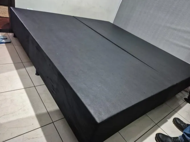 PROMOÇÃO!!! Base box comum QUEEN (198 X 158) NOVO, SEM USO. 