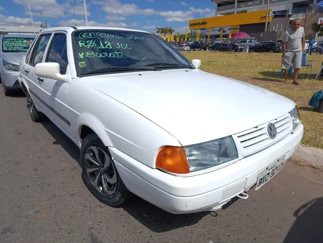 Volkswagen Santana 1.8 MI (álcool) 1998