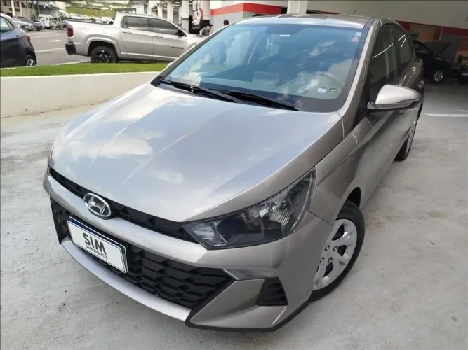 Hyundai HB20S Comfort Plus 1.0 Flex 12V Mec. 2025