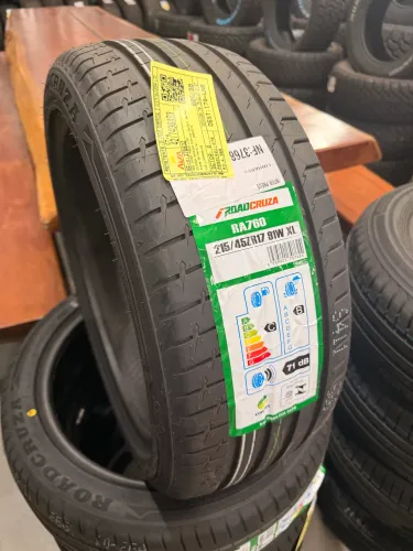 Pneu 215 45R17 Roadcruza