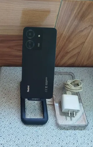 Redmi 13c 256 giga 8+8 ram aceito celular d menor preço e uma volta 