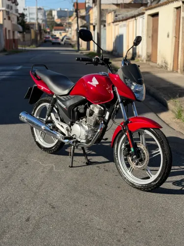 Titan 150 completa 