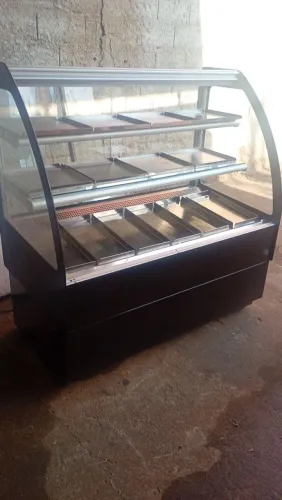 Vitrine ar forçado