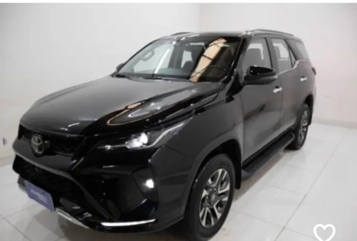 Toyota Hilux SW4 SRX 4X4 2.8 TDI 16V Dies. Aut. 2024