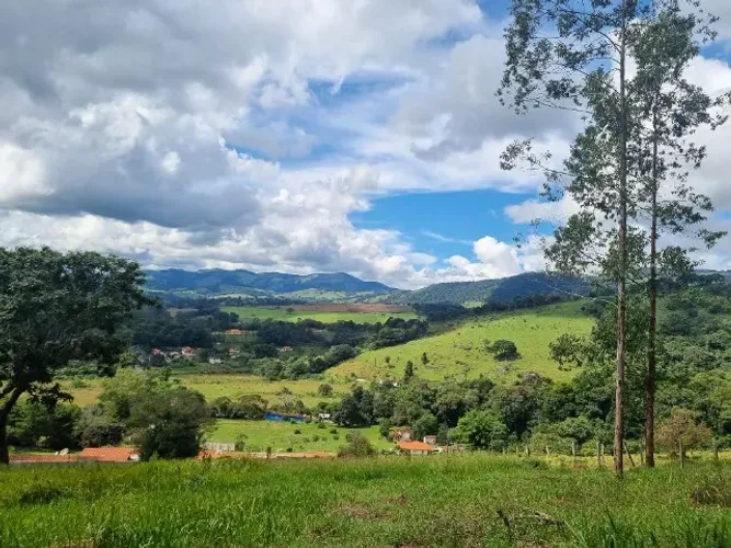Terreno 1.600m2 com Vista Espetacular