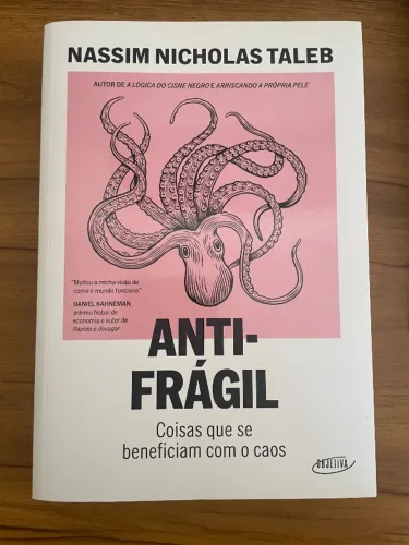 Livro: Antifrágil. Autor: Nassim Nicholas Taleb