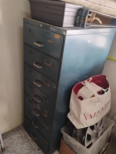 Armário Arquivo em aço 7 gavetas