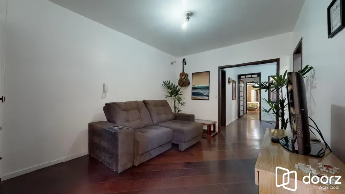 Apartamento em Alto Petrópolis com 94.99 m² , 2 quarto(s) , 1 suíte(s) .