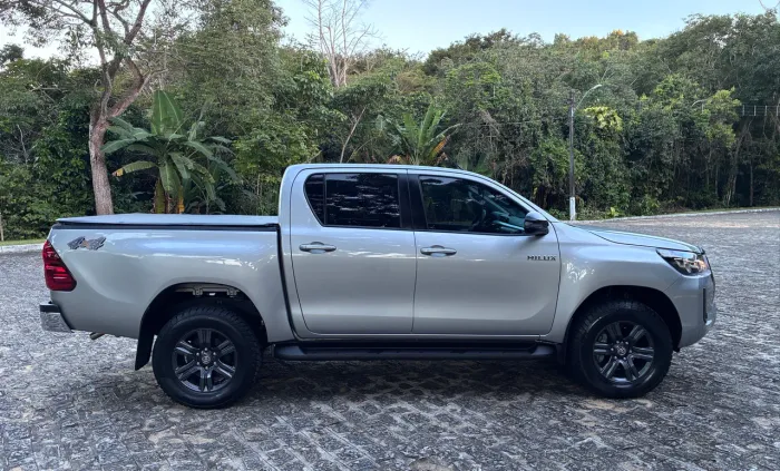 Toyota Hilux CD SR 4X4 2.8 TDI Diesel Aut. 2024