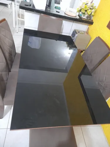 Mesa de jantar 6 cadeiras 