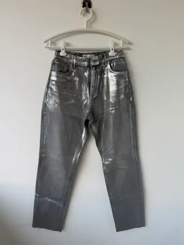 Calça prateada Zara